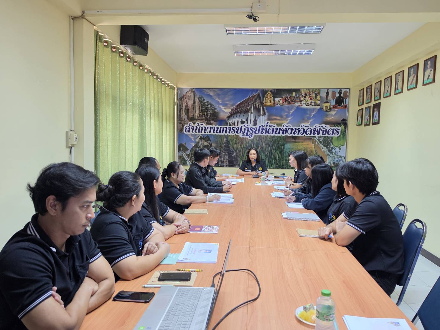 title - ผู้ตรวจราชการ ส.ป.ก. ประชุมติดตามผลการดำเนินงานตามแผนการตรวจราชการ ของ ส.ป.ก. ประจำปีงบประมาณ พ.ศ.2569 รอบที่ 2 จังหวัดพิจิตร